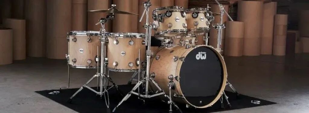 What are the specs of a bass drum?