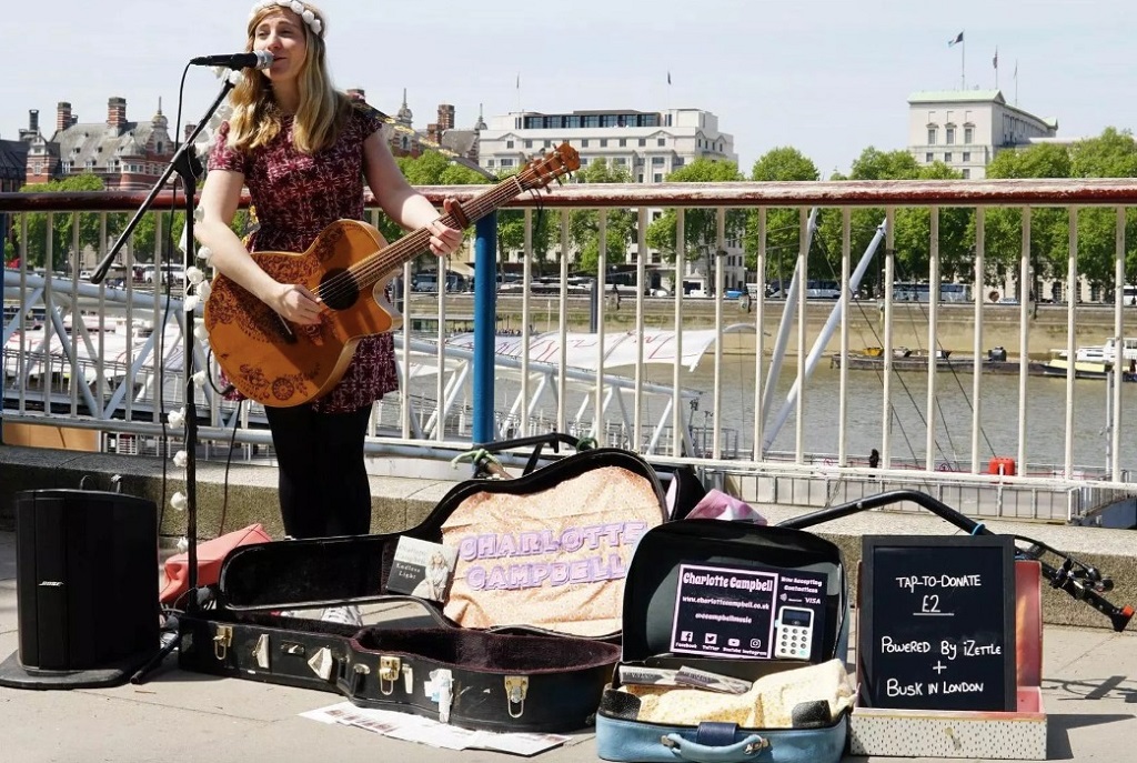 How Street Performers or Buskers Get Record Deals - Music City Eats